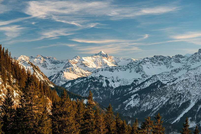 Zonsondergang boven de Hochvogel van Leo Schindzielorz