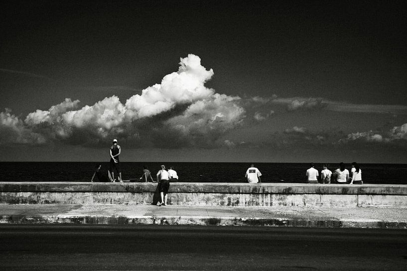 Cuba Havana zee bij boulevard van Lars Beekman