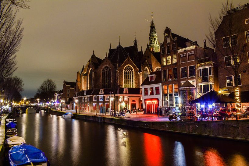 Alte Kirche in Amsterdam von Claudia Kool Kool