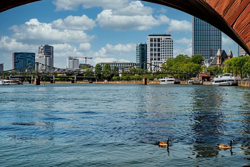 Sur le vieux pont à Francfort par Thomas Riess