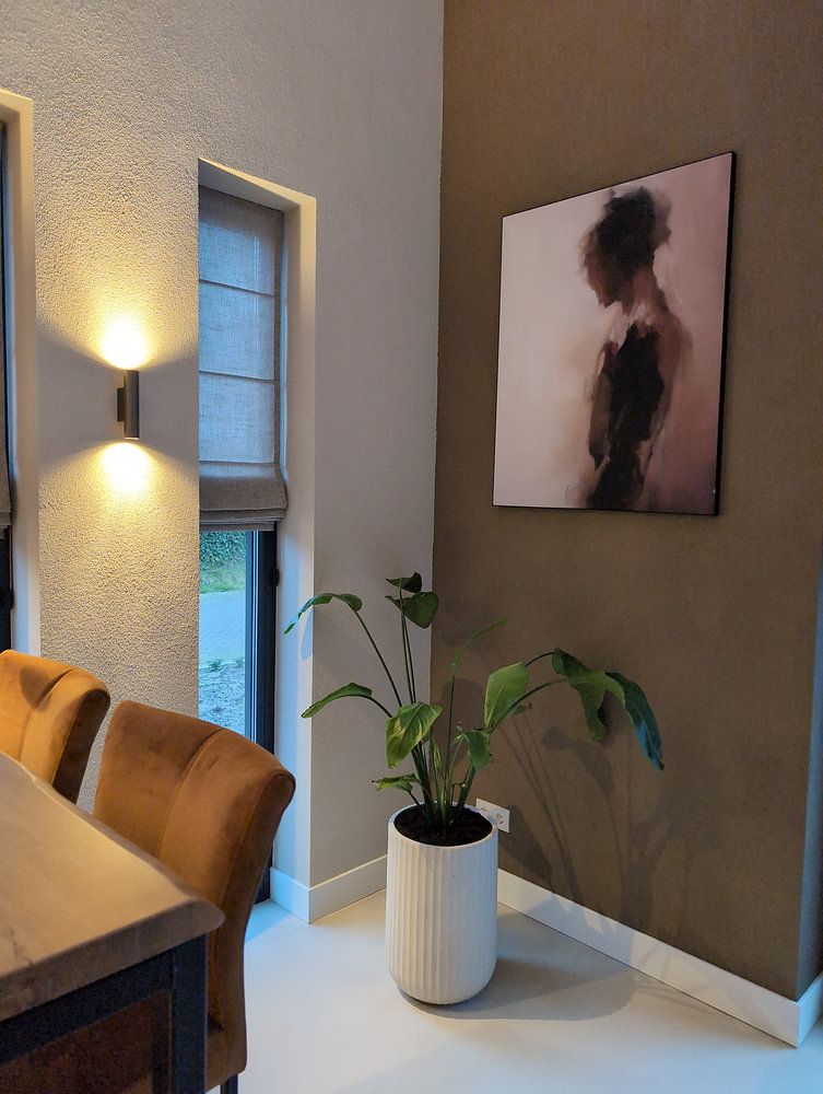 Abstract portret in aardetinten (gezien bij vtwonen)  van Carla Van Iersel 