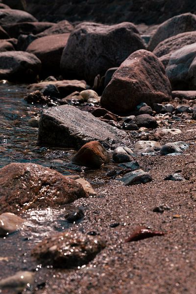 Stone beach by Sophie Luther