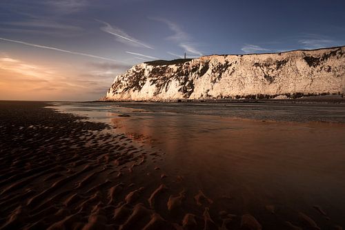 Evening on the French coast. Sunset on the opal coast. by Jeroen Mikkers