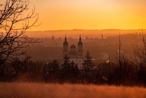 Ochtendgloren in Kempten met zicht op de basiliek