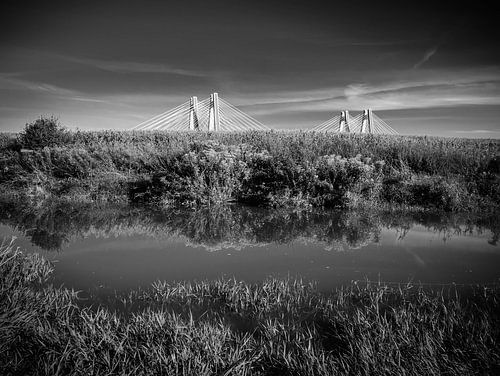 Brücke auf der Weichsel Krakau Schwarzweißfotografie