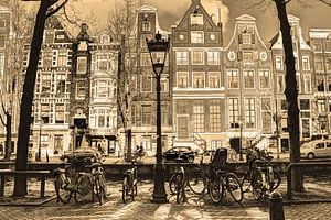 Amsterdam city centre in the winter