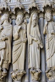 Chartres Cathedral sculpture group by Jack Tummers