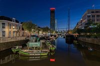 Achmea toren Leeuwarden stad avond