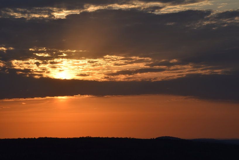 A sunrise on an autumn morning by Claude Laprise