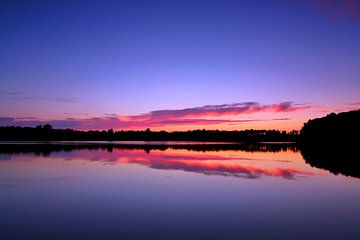 Sunset at Casteleynsplas van Peter Abbes