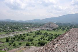 Die stillen Ruinen von Teotihuacan