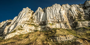 Die Kreidefelsen in Nordfrankreich des Hafens von Le Tréport