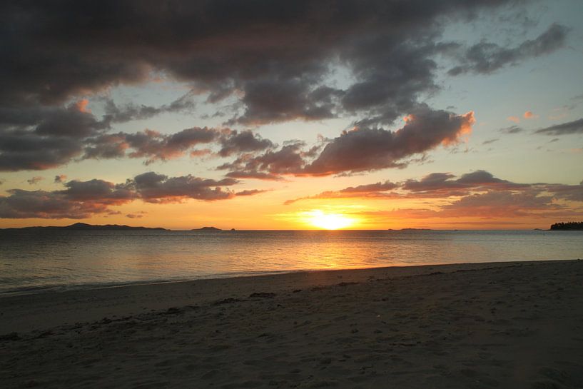 Sunset in Fidschi von Chris Snoek