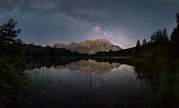 Melkweg boven de Karwendel van Denis Feiner