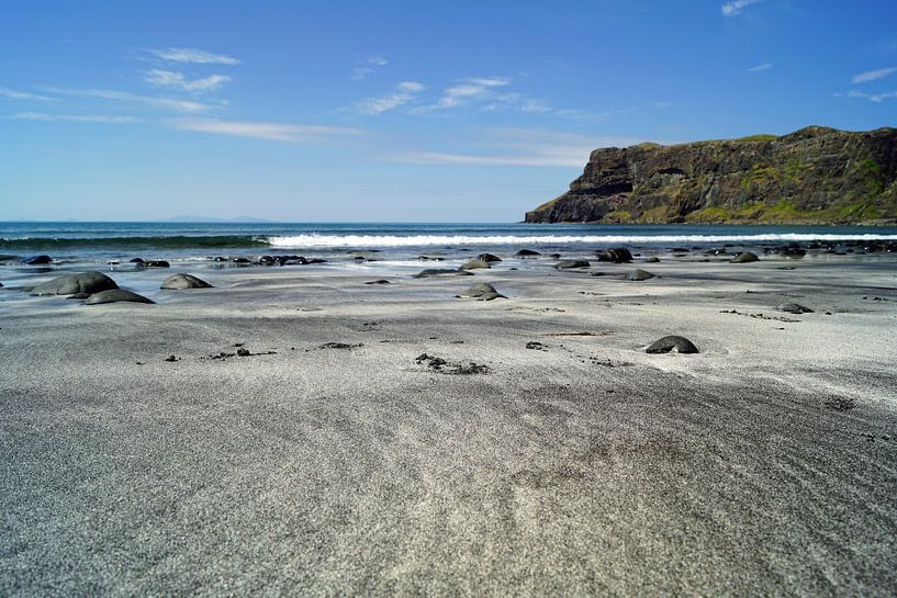 Talisker Beach ligt bij het dorp Carbost op het Isle of Skye van Babetts Bildergalerie