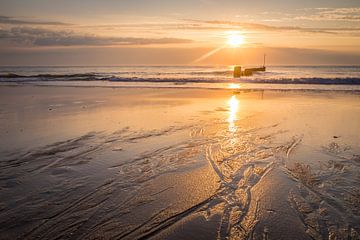 Sonnenuntergang am Strand auf Sylt von Christian Müringer
