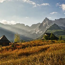 sunbeams on the mountain hut by Bart Nikkels