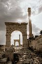 Stadttor einer antiken römischen Stadt in der Türkei von Christa Stories Miniaturansicht