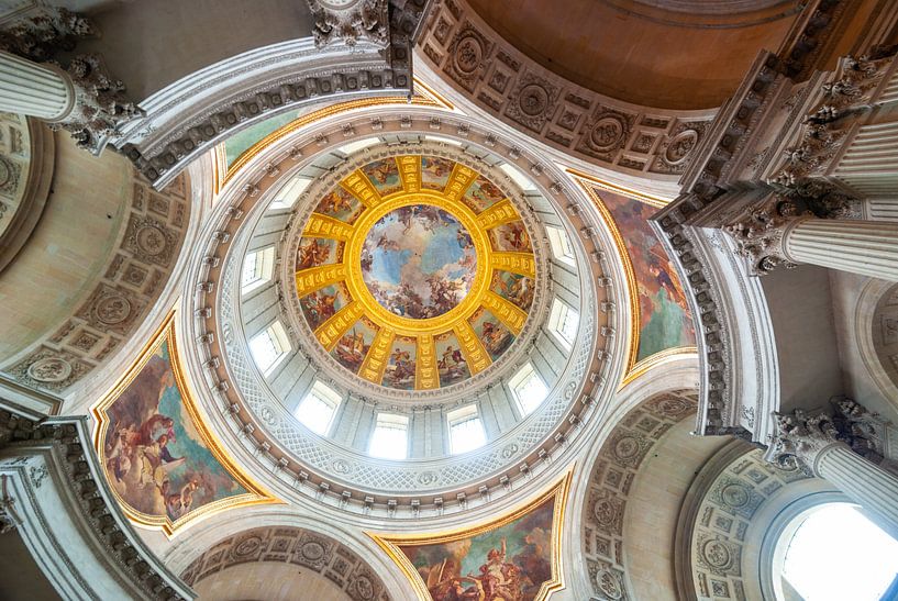 The impressive ceiling of Hôtel des Invalides in Paris by Michel Geluk