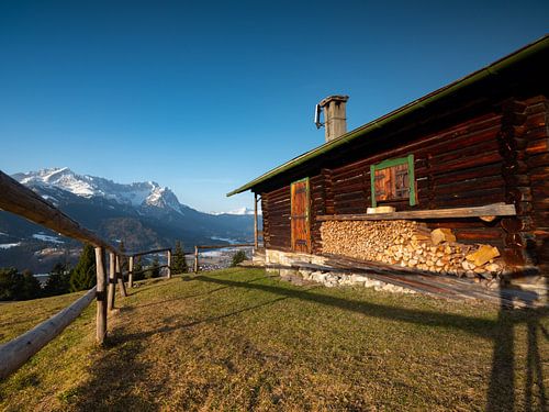 Uitzicht op de Zugspitze bij de Eckenhütte