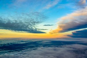 Tussen de wolken van Denis Feiner