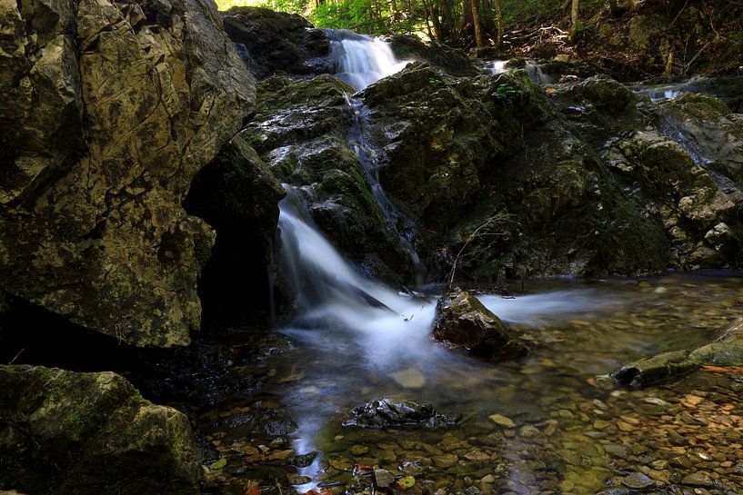 Waterfall by Thomas Jäger