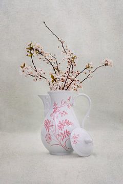 Vase mit Blüten von Kristof Ven