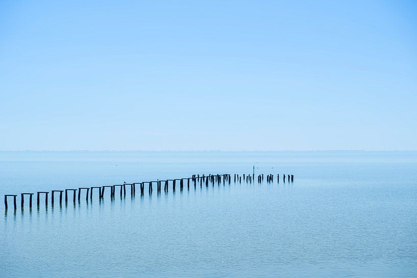 Überreste eines Kunstwerkes im Meer von H&J Fotografie