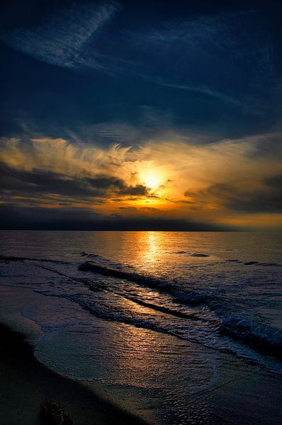 Sunset on the beach of the Baltic Sea, romantic by Martin Köbsch
