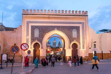 De Blauwe Poort Fes, Marokko van Peter Schickert
