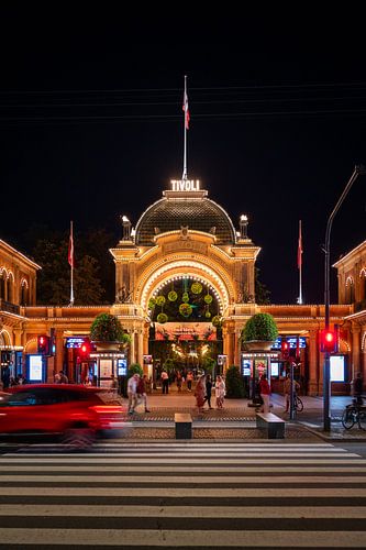 Tivoli Kopenhagen in de avond