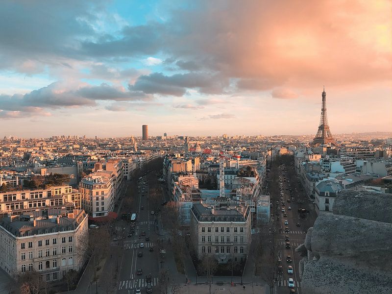 Paris by Hello Pompoyo