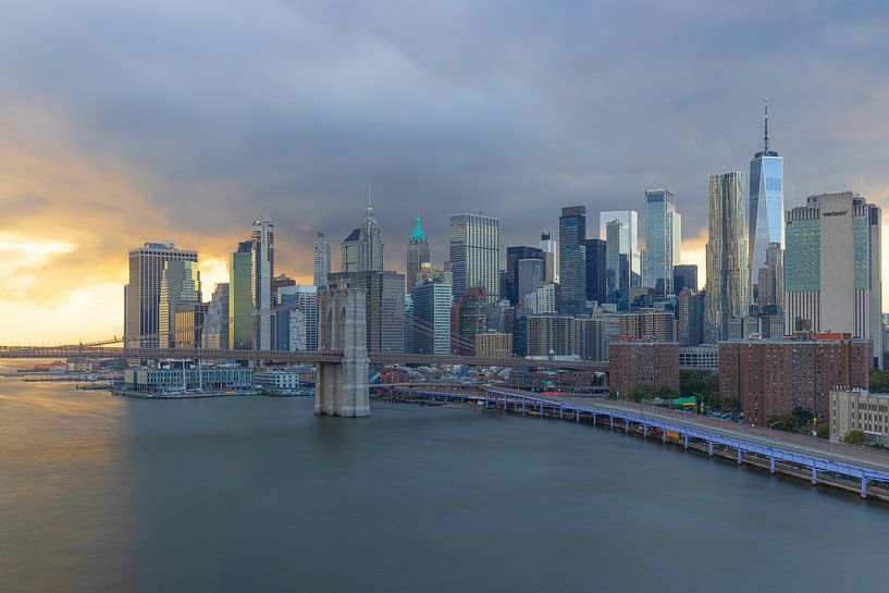 Sunset Skyline New York City (USA) by Marcel Kerdijk