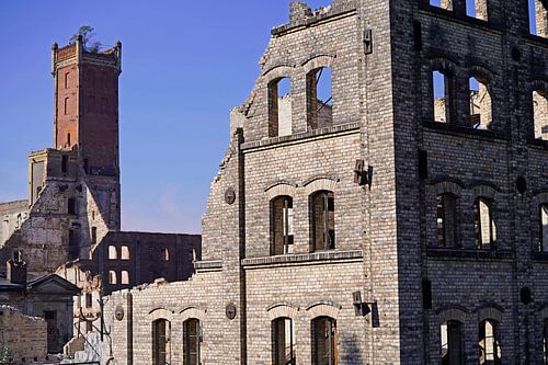 Sloop van het opslaggebouw van het complex Böllberger Mühle in Halle