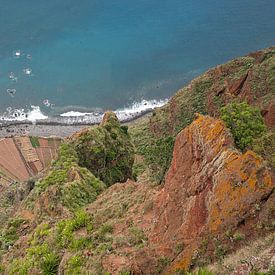 Terraslandschap aan de kust van Madeira vanaf Cape Girão;  de grootste zeeklif van Europa van Kristof Lauwers