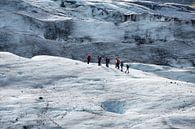 Wandelen op de gletsjer Vatnajokull van Menno Schaefer thumbnail