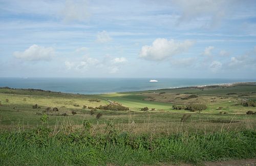 Uitzicht bij de Opaalkust (Frankrijk) over het kanaal