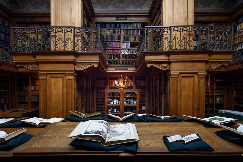 Library 3 - Teylers Museum by Teylers Museum