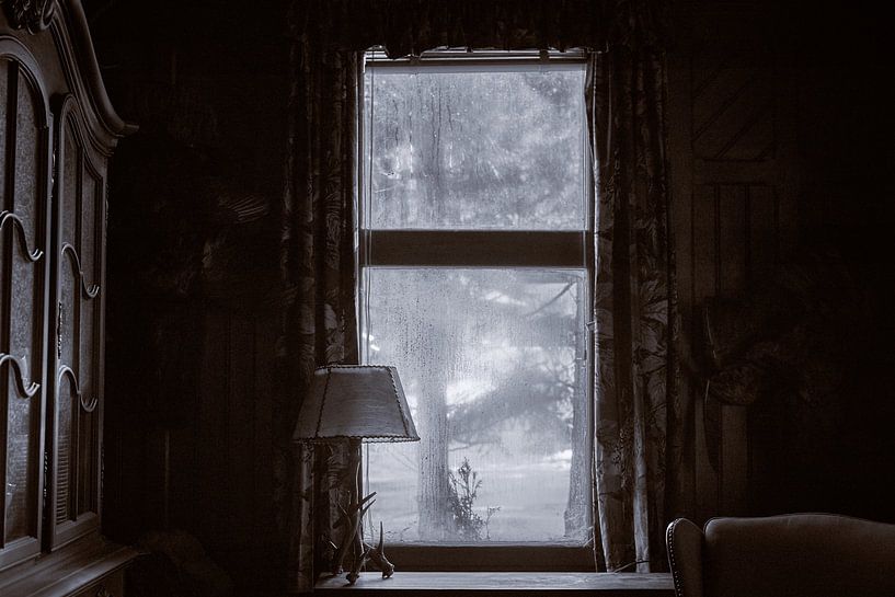 Lost place - The window by Thomas Marx