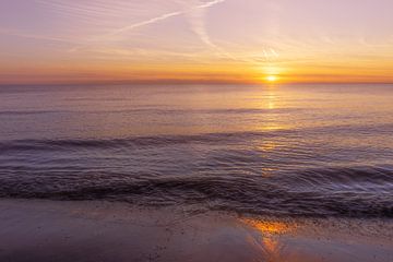 Sonnenuntergang über der Nordsee von Rob Baken