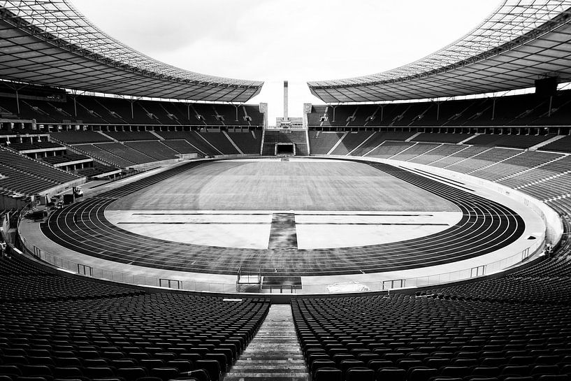 Olympiastadion Berlin in zwart-wit (4) Historisch Berlijn Duitsland van Halfway between San Quirico and Berlin