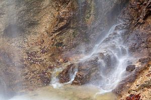 Puffy water sur Olha Rohulya