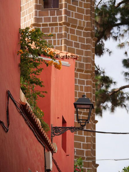 Blick durch Teror Gran Canaria von Judith van Wijk