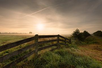 Fence on the dike in Friesland by KB Design & Photography (Karen Brouwer)