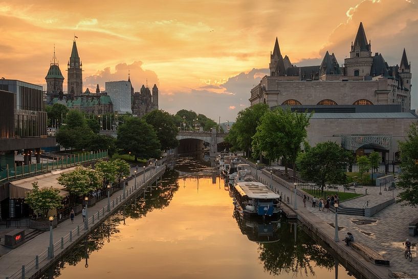 Ottawa, Canada, zonsondergang van Martin Podt