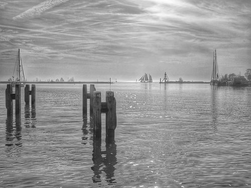 Haven van Hoorn in zwart wit