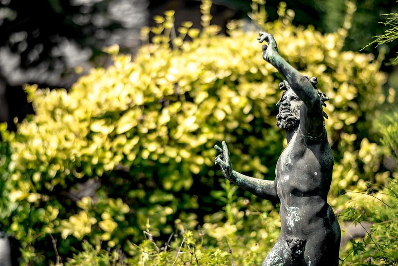 Statue of Castle Thurant by K. Engelhardt Photography