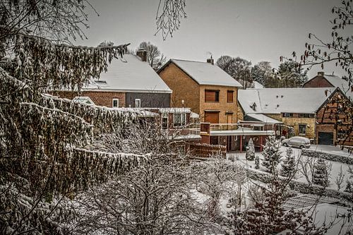 Winter in de Sint Nicolaasstraat in Simpelveld