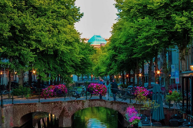 Canal at the Hooikade in The Hague by Scarlett van Kakerken