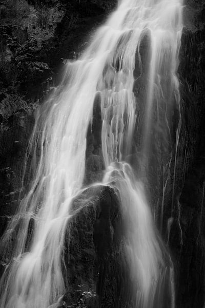 Cascade en gros plan par As Janson